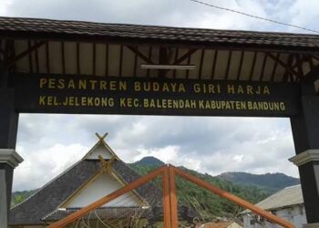 Dinasti Giriharja dan Dunia Pedalangan