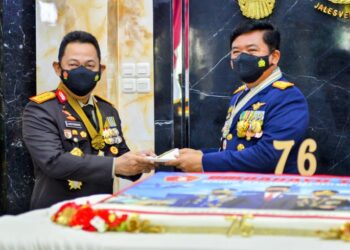 hut tni ke 76, kapolri : sinergitas tni-polri mutlak sebagai kekuatan hadapi tantangan ...