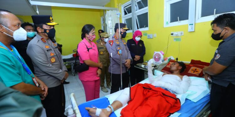 Kapolri Paparkan Langkah Jangka Pendek dan Menengah Tangani Erupsi Gunung Semeru....