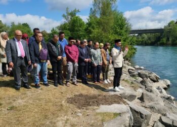 Sebelum Pulang Ke Indonesia, Ridwan Kamil Pimpin Salat Gaib Untuk Eril ...