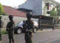 Rombongan Polisi Periksa Rumah Ferdy Sambo di Magelang ...