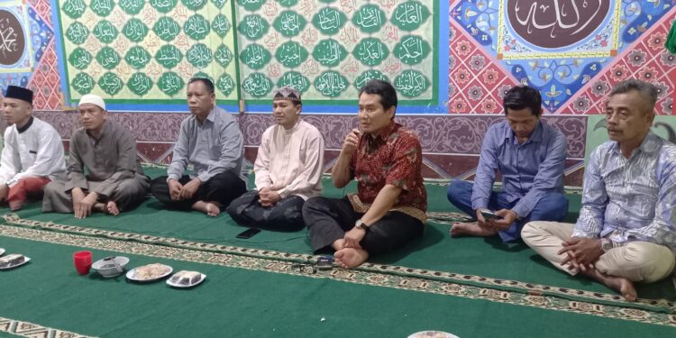 *Dede Farhan Aulawi Beri Motivasi Santri di Ponpes Ma'had Inayatullah* ...