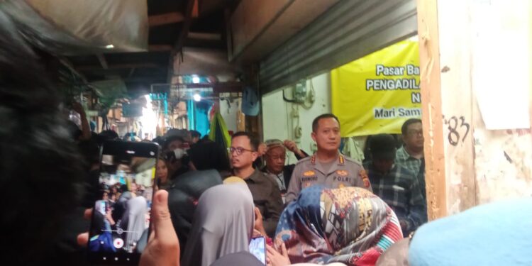 Kadisdagin, Mediasi dengan Pedagang Pasar Banjaran Bandung ...