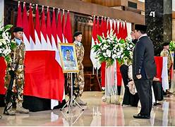 Presiden Prabowo Beri Penghormatan Kepada Tiga Prajurit Gugur