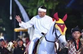 Kirab Mahkota Binokasih Mempunyai Nilai Filosofis Tinggi