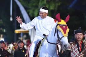 Kirab Mahkota Binokasih Mempunyai Nilai Filosofis Tinggi