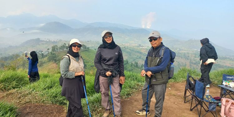 Pendakian Gunung Pangradinan Nan Indah