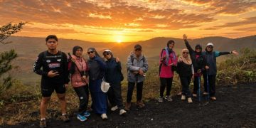 Pendakian Gunung Galunggung Tasikmalaya