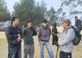 Pendakian Gunung Putri di Lembang
