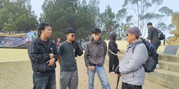Pendakian Gunung Putri di Lembang